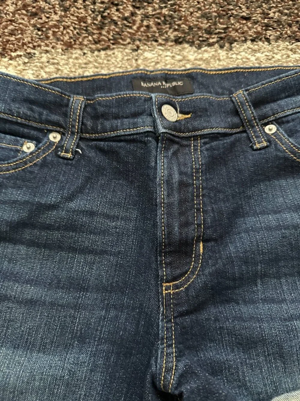 BANANA REPUBLIC (4) Dark Wash Denim Short 3.5